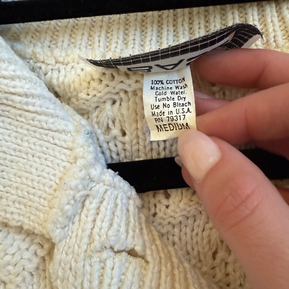 Oversize Vintage Sweater with Collar | Size M - Picture 6 of 6